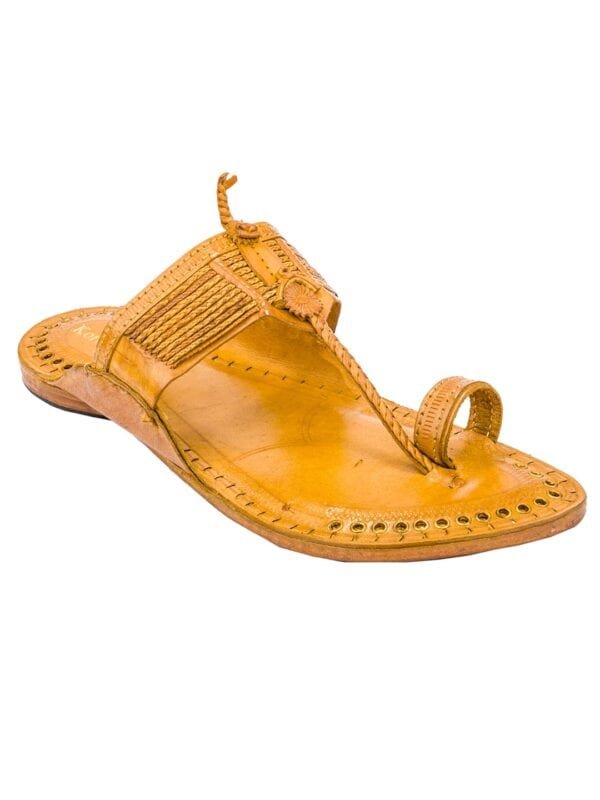 korakari kolhapuri chappal