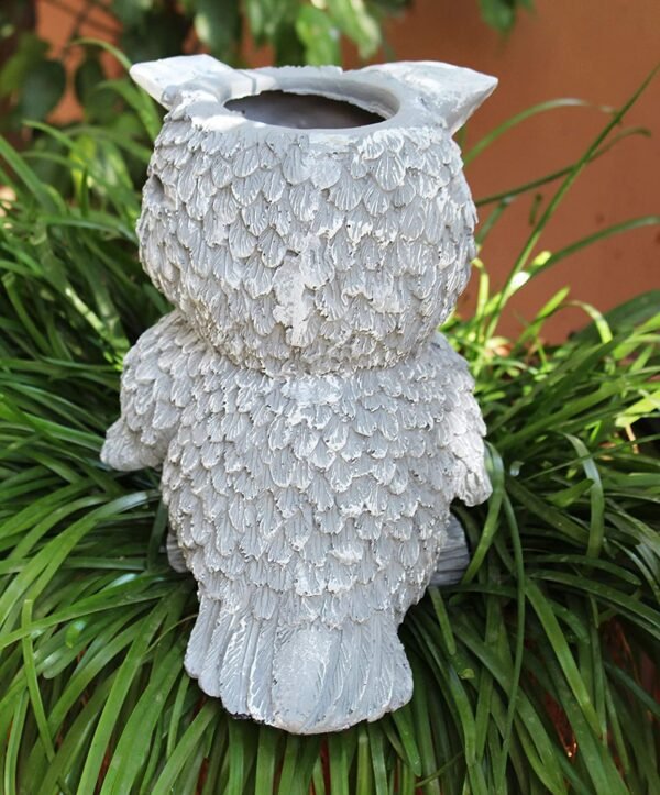 Beckon Venture-Cute Shaped Polyresin Owl Shape Pot Planter-Grey